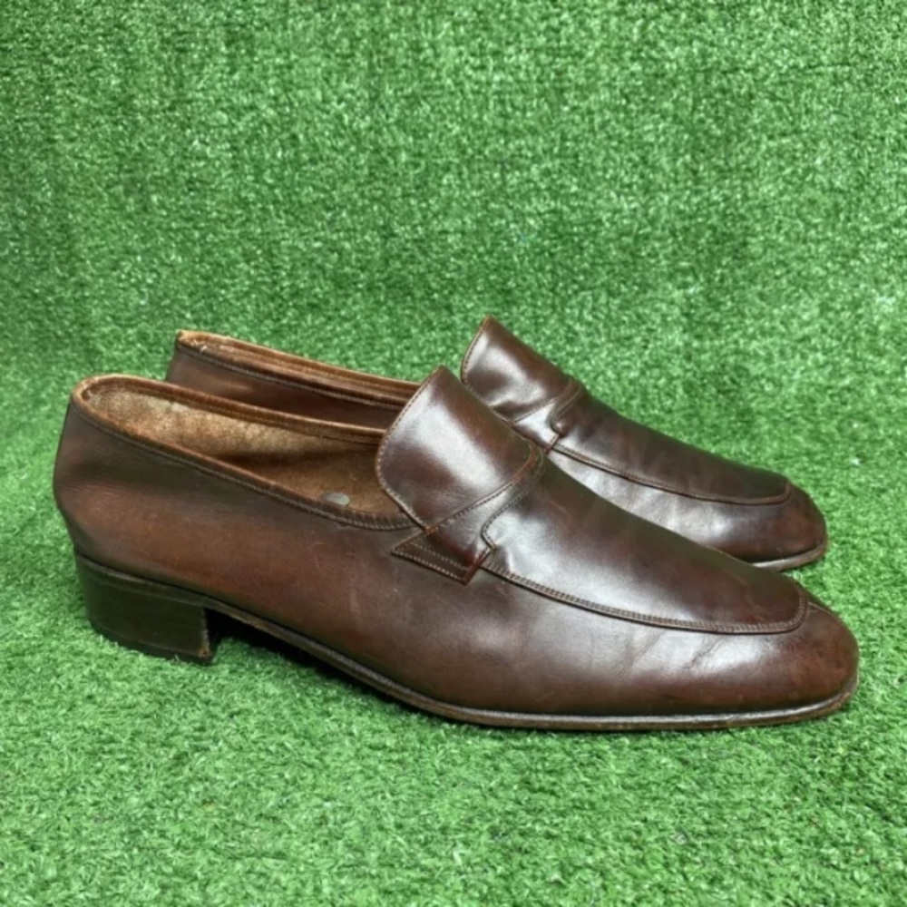Bally Vintage Men's Brown Loafers Size 9 EEE Switzerland‎ Made